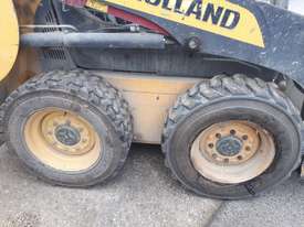 NEw Holland L213 Skid Steer Loader for sale - picture0' - Click to enlarge