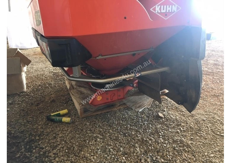 Used kuhn Kuhn Axis 40 2 HEMC Fertilizer Manure Spreader Fertilizer Slurry Equip Manure