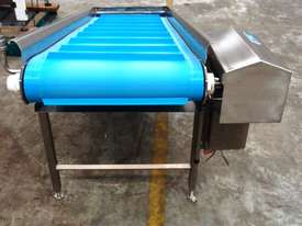 Incline Cleated Belt Conveyor, 1900mm L x 600mm W x 950mm H - picture1' - Click to enlarge