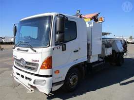 Hino FD7J 500 Series - picture2' - Click to enlarge