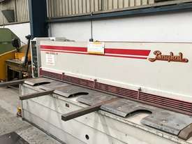 2004 Baykal HGL 3100×6 Guillotine - picture0' - Click to enlarge