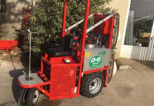 SELF PROPELLED GREENHOUSE SPRAYER