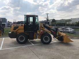 SUMMIT 820 103HP 5.3T WHEEL LOADER with 4 in 1 bucket & fork - picture1' - Click to enlarge