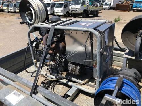 Scorpian HD Water Jetter Water Blaster Powered By 2010 Brigs and Stratton 27Hp Engine(e/n:0091325), 