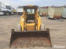 1990 New Holland LX885 - picture1' - Click to enlarge