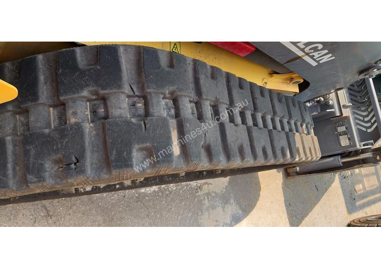 caption 2013 Volvo MCT85 Skid Steer Loader
