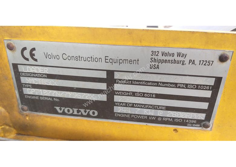 caption 2013 Volvo MCT85 Skid Steer Loader