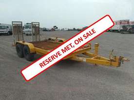 TAG Along Trailers Bogie Axle PIG - picture0' - Click to enlarge