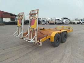 TAG Along Trailers Bogie Axle PIG - picture1' - Click to enlarge