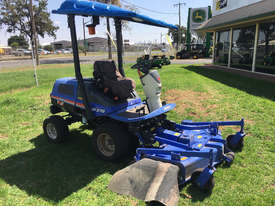 Iseki SF370 Wide Area mower Lawn Equipment - picture0' - Click to enlarge