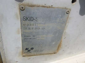 Toyota 4-SDK8 Huski Skid Steer Loader - picture1' - Click to enlarge