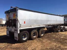 JAMOR grain trailer - picture2' - Click to enlarge