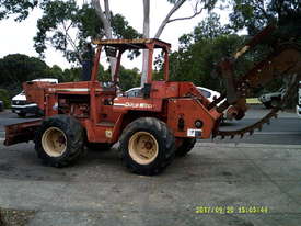 7610 trencher 84hp , New std chain and teeth fitted, - picture1' - Click to enlarge