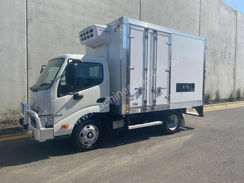 Hino 616 - 300 Series Refrigerated Truck