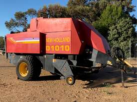 New Holland D1010 Baler - picture0' - Click to enlarge