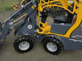 New 2021 Eurotrac Mini Loader with High lift  - picture2' - Click to enlarge