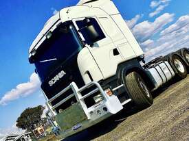 Scania R560 6x4 prime mover - picture0' - Click to enlarge
