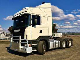 Scania R560 6x4 prime mover - picture2' - Click to enlarge