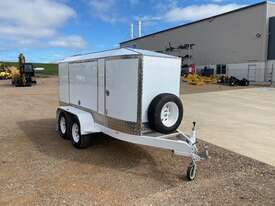 Oil Vac Service Trailer  - picture0' - Click to enlarge