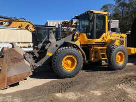 2015 VOLVO L70F WHEEL LOADER - picture0' - Click to enlarge