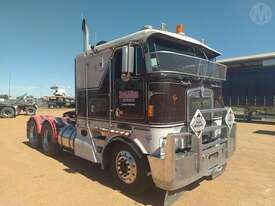 Kenworth K100E - picture0' - Click to enlarge