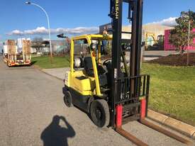 Forklift Hyster 2.5 Tonne 2014 Scales - picture2' - Click to enlarge