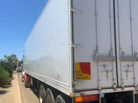 Custom  Refrigerated Van Trailer - picture1' - Click to enlarge
