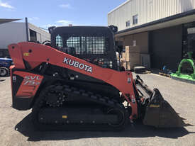 Kubota SVL75-2 Skid Steer Loader - picture0' - Click to enlarge