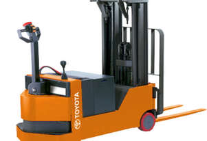 Toyota RCS22/30/40 Walkie Stacker