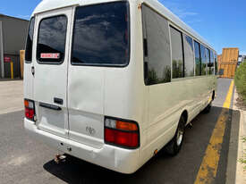 Toyota COASTER School bus Bus - picture1' - Click to enlarge