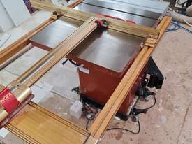 Cabinet Saw/Table saw with plenty of accessories - picture1' - Click to enlarge