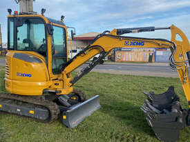 XCMG XE35U Excavator 4200kg - Western Victoria - picture1' - Click to enlarge