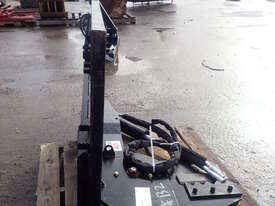 SUIHE HYDRAULIC TREE SHEAR TO SUIT SKID STEER LOADER (UNUSED) - picture0' - Click to enlarge