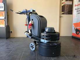 PACKAGE - 3 Head Floor Grinder, Dust Extractor & 9 Diamond Shoes - picture0' - Click to enlarge