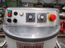 Spiral Hook Dough Mixer, Capacity: 90kg - picture1' - Click to enlarge