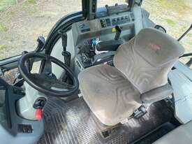 2004 Valtra 6550 Utility Tractors - picture2' - Click to enlarge