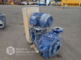 3 PHASE CONCRETE PUMP - picture0' - Click to enlarge