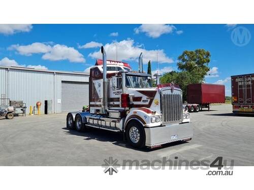 Kenworth T904