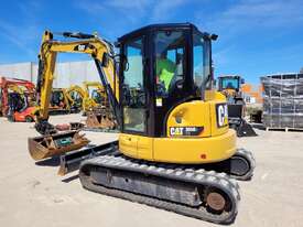 2018 CAT 305E2 CR 5T EXCAVATOR WITH TILT HITCH AND FULL SET ATTACHMENTS - picture0' - Click to enlarge