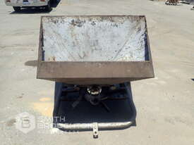 3 POINT LINKAGE SPREADER - picture0' - Click to enlarge