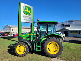 John Deere 5095M FWA/4WD Tractor - picture1' - Click to enlarge