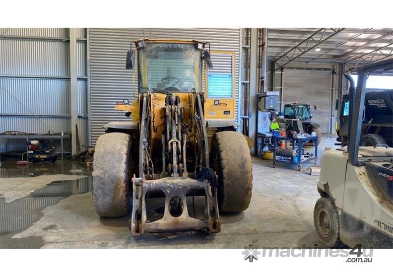 Used Volvo L70E Wheeled Loader in , Listed on Machines4u