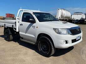 Toyota Hilux 150 - picture0' - Click to enlarge