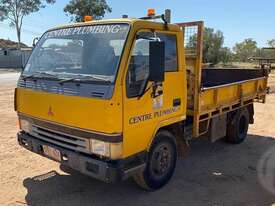 Mitsubishi Canter - picture2' - Click to enlarge