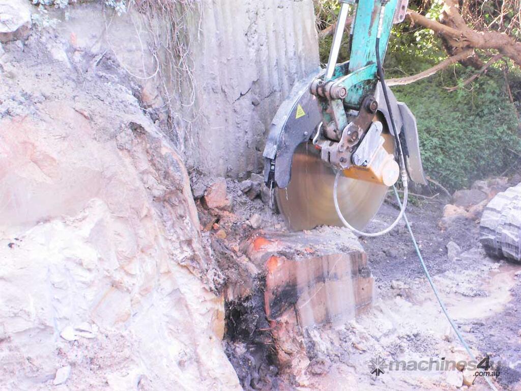 New Austramac FLASHCUT 1000RM Hydraulic Diamond Rock Saw for Mini