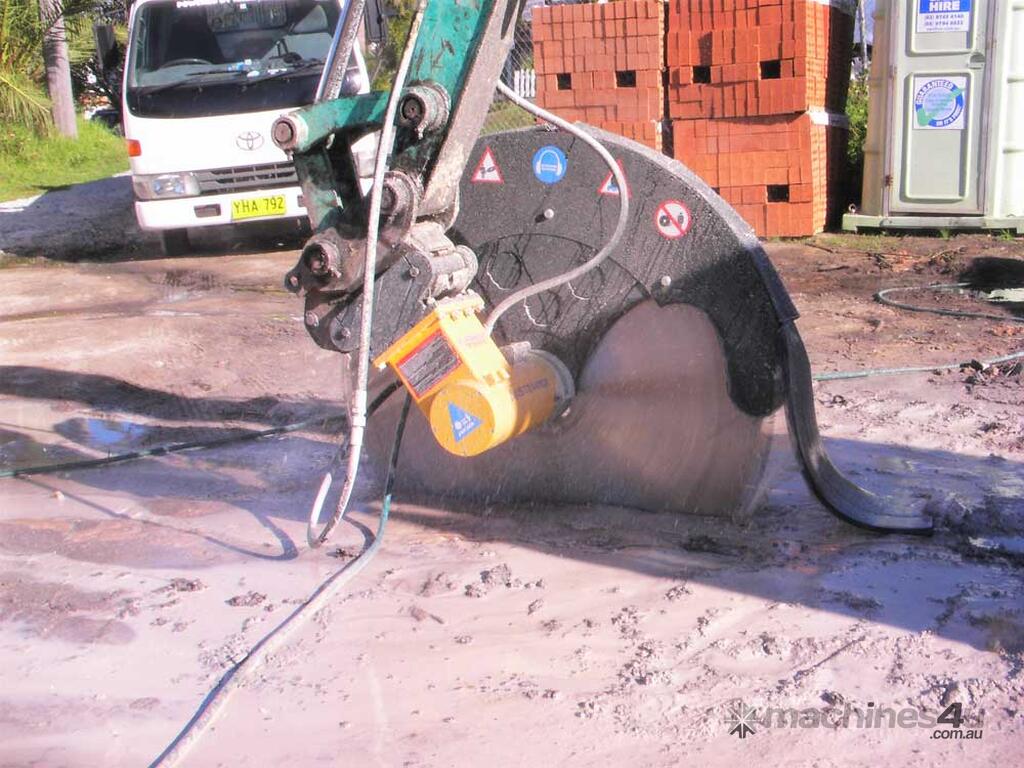 New Austramac FLASHCUT 1000RM Hydraulic Diamond Rock Saw for Mini