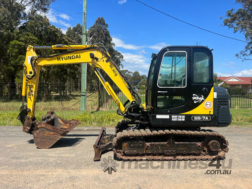 Hyundai 55-7A Tracked-Excav Excavator