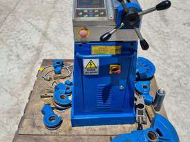 ERCOLINA 030 MEGA BENDER with tooling in very good condition  - picture2' - Click to enlarge