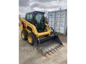 CATERPILLAR 226D3 Skid Steer Loaders - picture0' - Click to enlarge