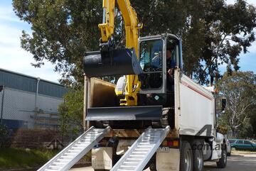 SUREWELD 6T LOADING RAMPS x 3.6m long